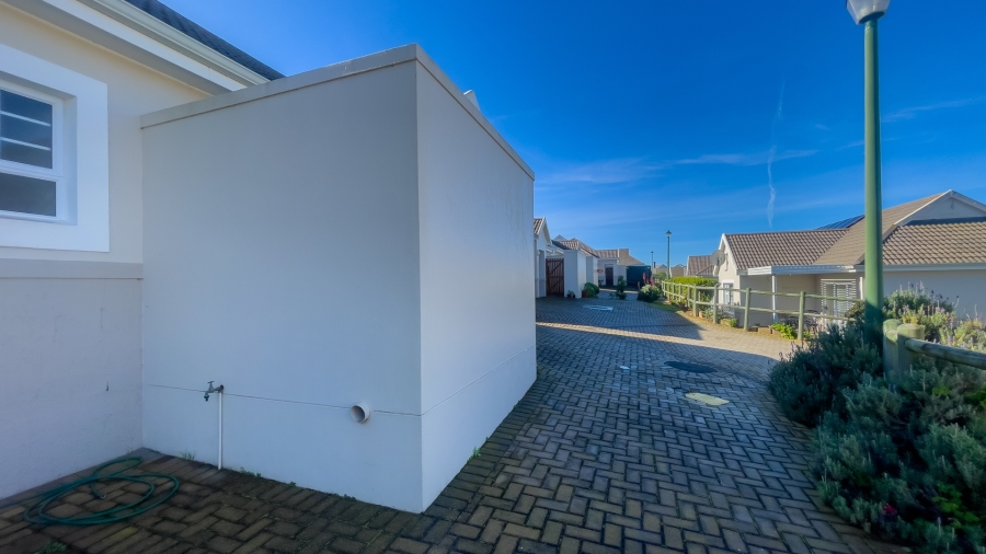 2 Bedroom Property for Sale in Heiderand Western Cape